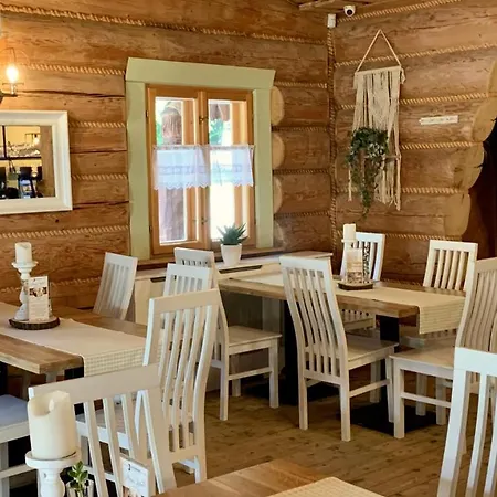 Inn Jaszowianka For *