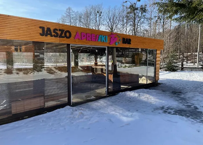 Jaszowianka For אוסטראון